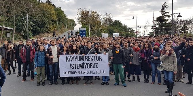 Boğaziçi Üniversitesi’nde Rektör Protestosuna Polis Müdahalesi