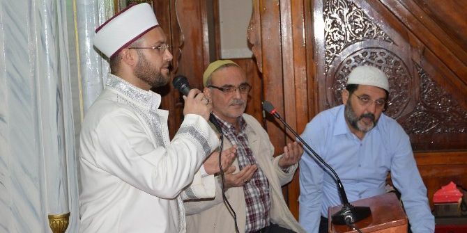 Edremit’te Şehit Kaymakam Safitürk İçin Mevlid-i Şerif Okutuldu