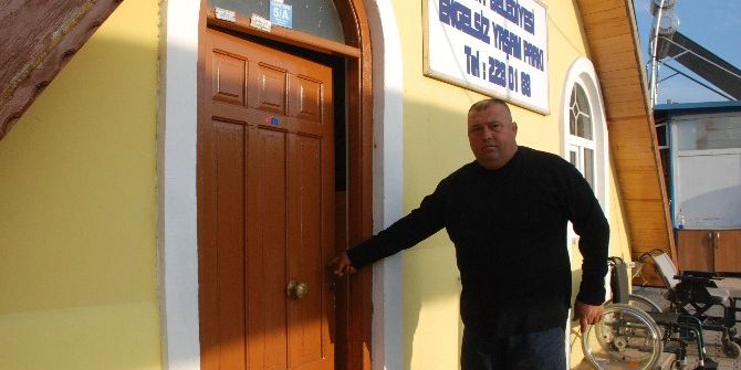 Engelsiz Yaşam Parkına Giren Hırsız 150 Lira Bozuk Para Çaldı