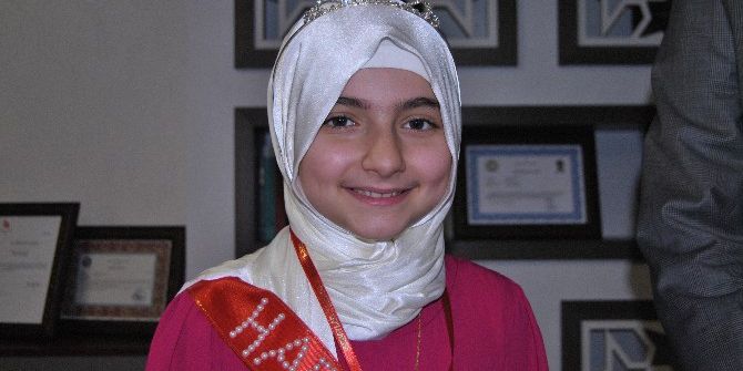 Fethiyeli Zeynep 10 Yaşında Hafız Oldu