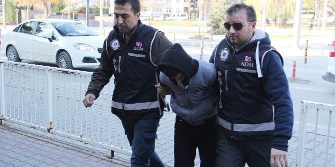 Bolu Polisi Uyuşturucu Satıcılarına Göz Açtırmıyor
