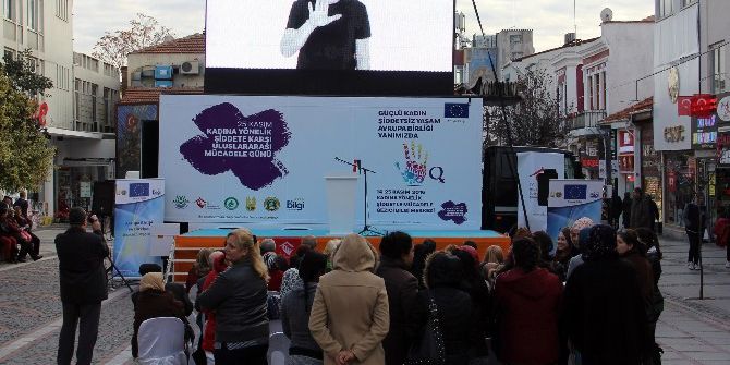 Kadına Karşı Şiddetle Mücadele Gezici Bilgi Merkezi Tır’ı Yola Çıktı