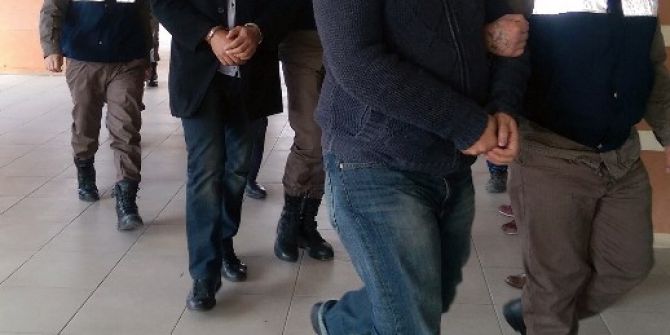 Jandarmaya Rüşvet Verip Kaçak Kazı Yapmak İsteyen Zanlılar Adliyede