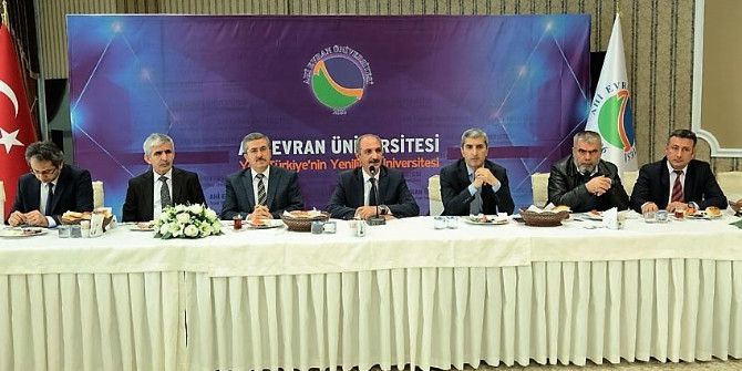 Rektör Vatan Karakaya, Pilot Üniversitenin Yol Haritasını Değerlendirdi