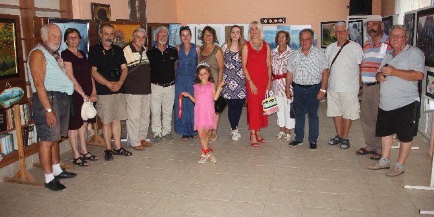 Renklerim Ve Kadrajım Sergisi Açıldı