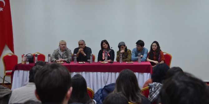 Bilecik Şeyh Edebali Üniversitesi’nde Tiyatro Söyleşisi