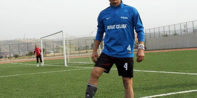 50 Yaşında Yeşil Sahalara Döndü