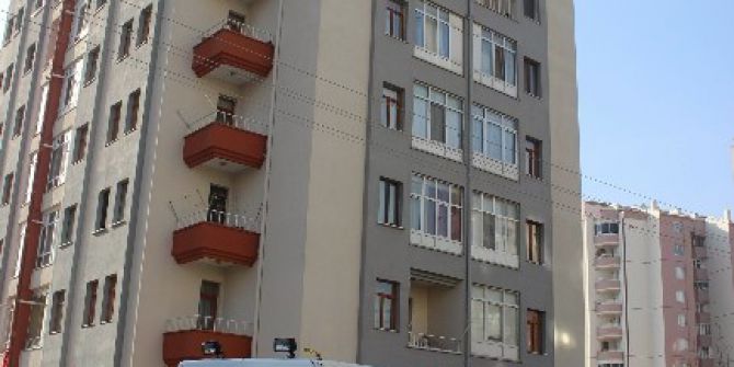 Kanser Hastası Kadın Bunalıma Girdi, İntihar Etti