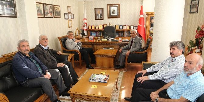 Vali Pekmez Aksaray Esnaf Ve Sanatkarlar Odaları Birliğini Ziyaret Etti