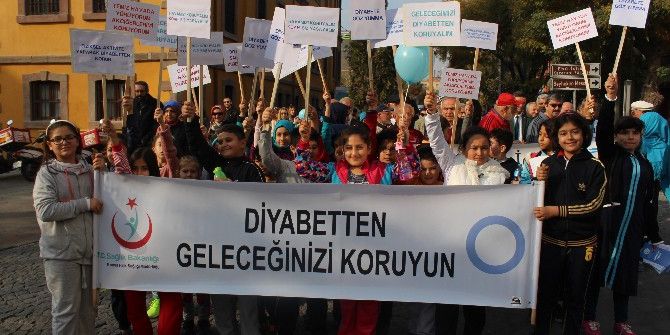 Konya’da Sağlıklı Yaşam Yürüyüşü Gerçekleştirildi