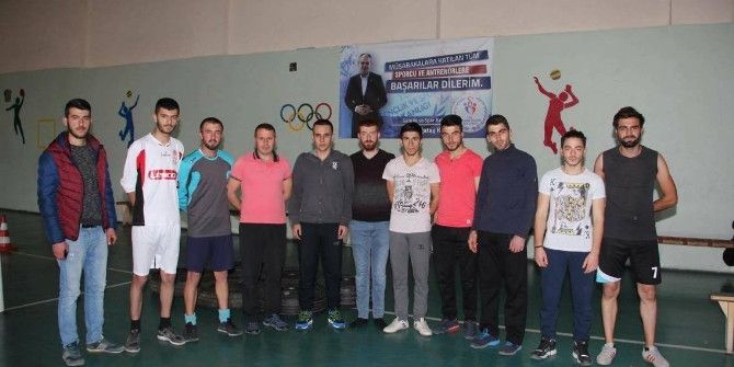 Gençler Özel Harekât Sınavı İçin Hazırlanıyor