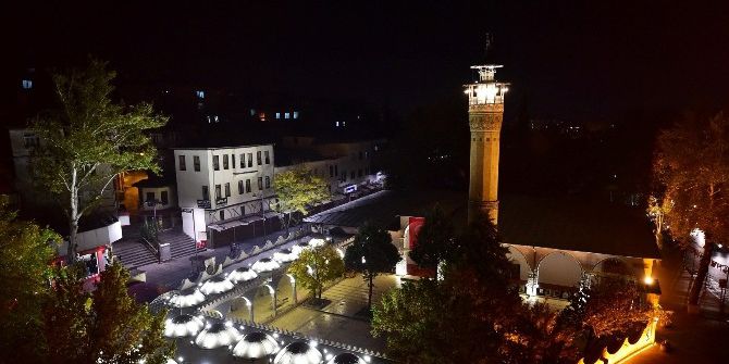 Dulkadiroğlu Tarihi Aydınlatıyor