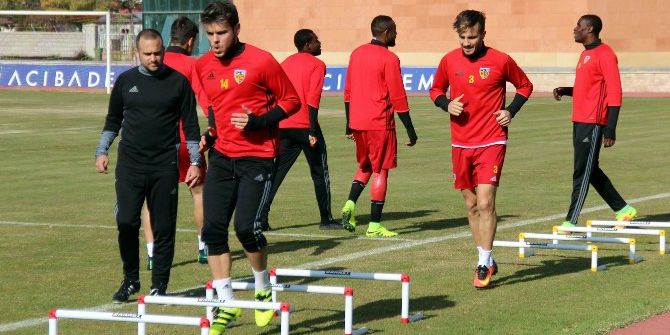Kayserispor, Gençlerbirliği’ni Eli Boş Göndermek İstiyor
