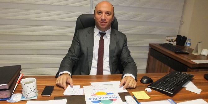 Burhaniye’ De Kırsaldaki Okullara Modern Sıralar Dağıtıldı