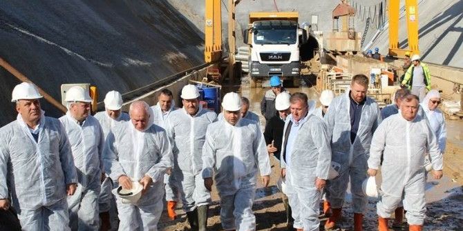 Kaymakam Kızıltoprak, Muhtarlarla Birlikte Derin Deşarj Tünelini İnceledi