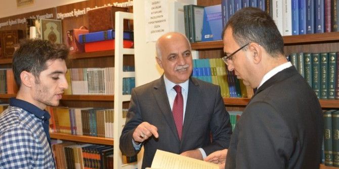 Vali Toprak’tan Malatya Kitabevine Ziyaret