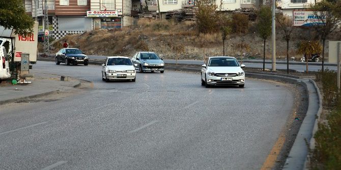 Trafik Kazaları Vatandaşa “Ölüm Virajı” Dedirtti