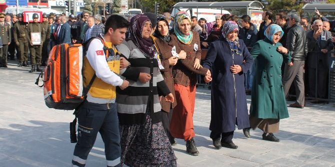 Şehit Uzman Çavuş Fazlı Doğruöz Son Yolculuğuna Uğurlandı
