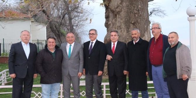 Tjk Başkanı Ekinci, Yürüyen Köşk’ü Ziyaret Etti