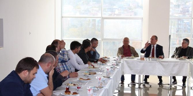 Başkan Işık, Spor Kulüpleri Ve Dernek Temsilcileriyle Bir Araya Geldi