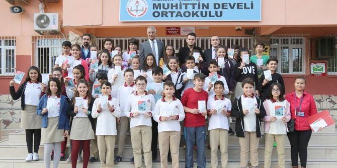 Başkan Tarhan’dan Öğrencilere Ağaç Dikme Teşekkürü