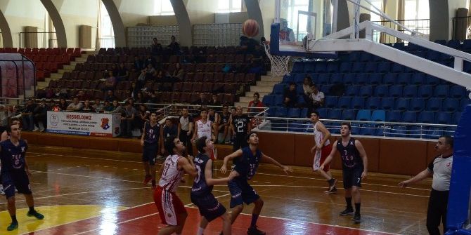 Okullar Arası Basketbol Müsabakaları Başladı