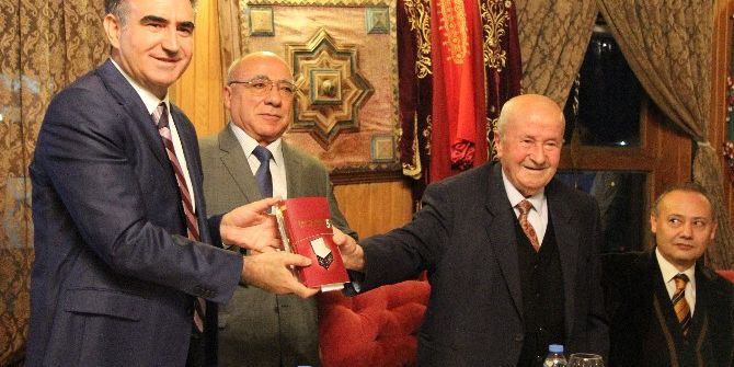 Vali Özkan, Yerel Basının Sorunlarını Dinledi