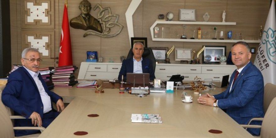 Bozbey Nilüfer’in Projelerini Türker’e Anlattı