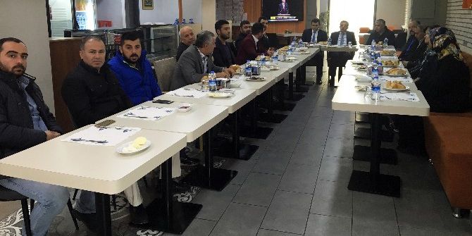 Başkan Çetin Esnafın Taleplerini Dinledi