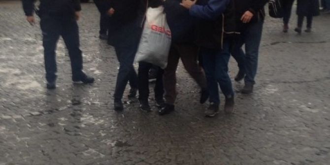 Bursa’daki Olaylarda Gözaltına Alınan Hdp’liler Adliyeye Sevk Edildi