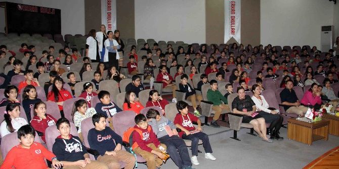 Öğrenciler, Fransız Yazar İle Düşünme Egzersizi Yaptı