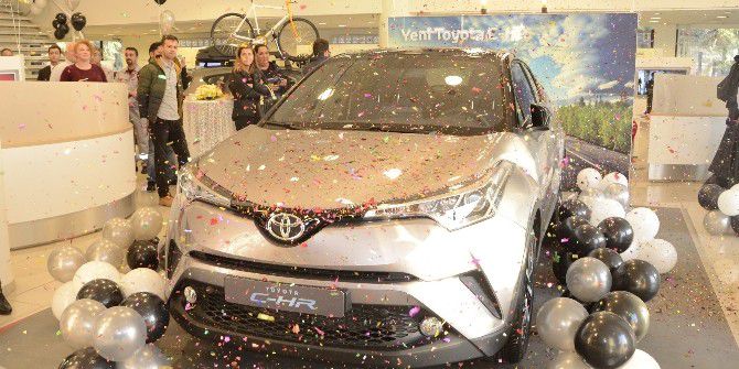Yeni Toyota C-hr’nin Tanıtımına İzmir’de Yoğun İlgi