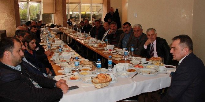 Başkan Sağıroğlu Muhtarları Dinledi