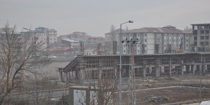 Kars Şehir Stadyumun Yapımı Yılan Hikayesine Döndü