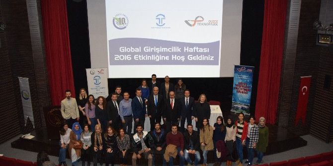 Düzce Üniversitesinde Global Girişimcilik 2016 Etkinlikleri Başladı