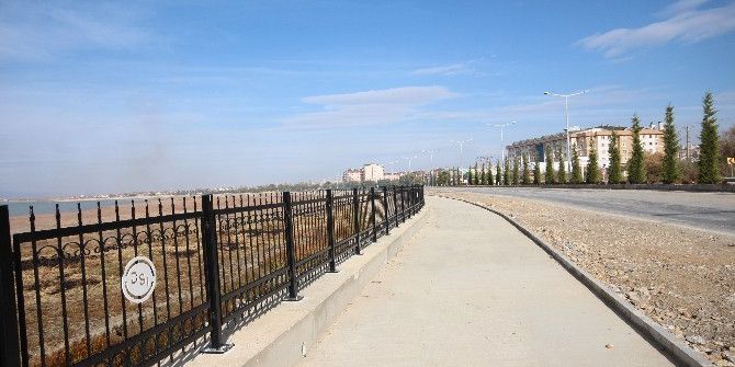 Beyşehir Gölü Kıyılarının Çehresi Değişiyor