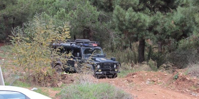 Kartal Ve Sultangazi’de Ormanlık Alanda Polis Uygulaması