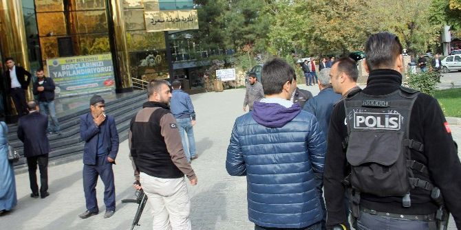 Polis, Hdp’lilerin Toplanmasına İzin Vermedi