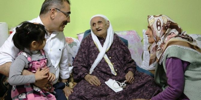 Çelikcan: "Yaşlılar İçin Hayatı Daha Kolay Ve Yaşanılır Kılmalıyız"