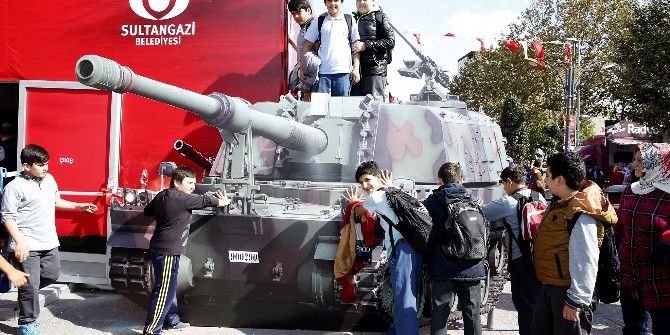 15 Temmuz Demokrasi Ve Şehitler Sergisi’ne Ziyaretçi Akını