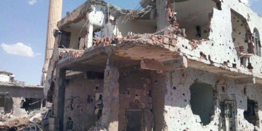 Terörün Vurduğu Molla Osman Camii’nin Fotoğrafları Yürek Burktu