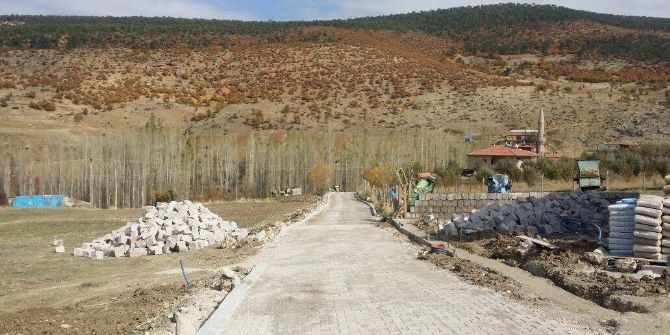 Develi’de Köylerde Çalışmalar Tüm Hızıyla Devam Ediyor