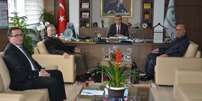 Finike Sulaması Yenilenmesi Proje Yapım Sözleşmesi İmzalandı