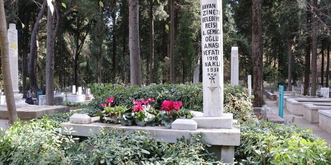 Manisa’ya İz Bırakanlara Vefa