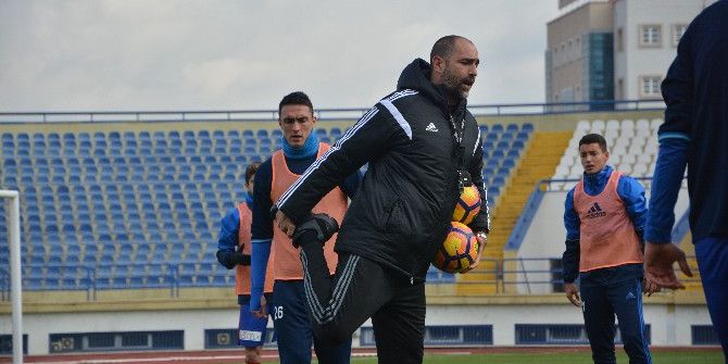 Tudor: “İyi Olduğumuz Sürece Gerisi Bizi İlgilendirmiyor”