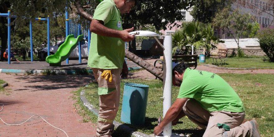Haliliye Belediyesi’nden Parklarda Tadilat Çalışması
