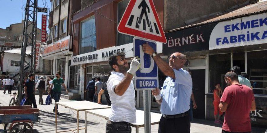 Yüksekova’da Trafik Düzenlemesi