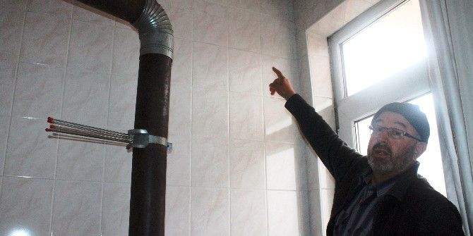 Mahalleli Dinamit Patlatılan Şantiyeyi Bastı: 3 Yaralı