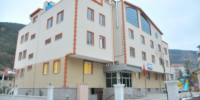 Başkan Akkaya Kevser Köksal Hafızlık Kız Kuran Kursu’nu Ziyaret Etti