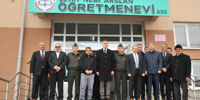 Şehit Nebi Arslan’ın İsmi Öğretmenevinde Yaşayacak